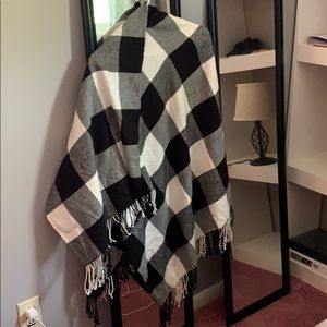 Scarf/Poncho